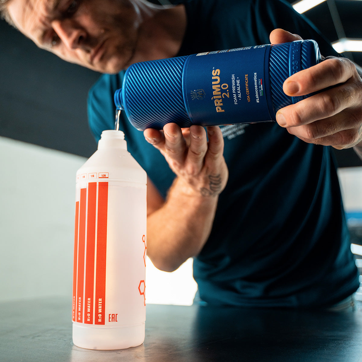 PRIMUS 2.0 - Alkaline foam prewash – Labocosmetica USA